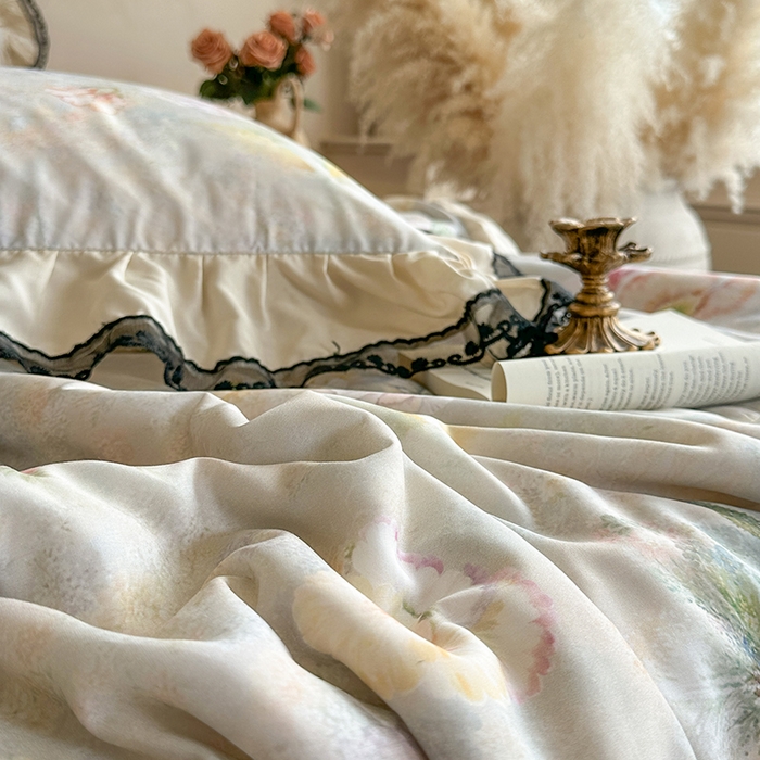 91家纺网 家纺一手货源 找家纺 网红馆（ck家纺） 2026春夏新款复古印花巴黎纱床盖夏凉被空调被夏被四件套 绚丽梦境 卡其