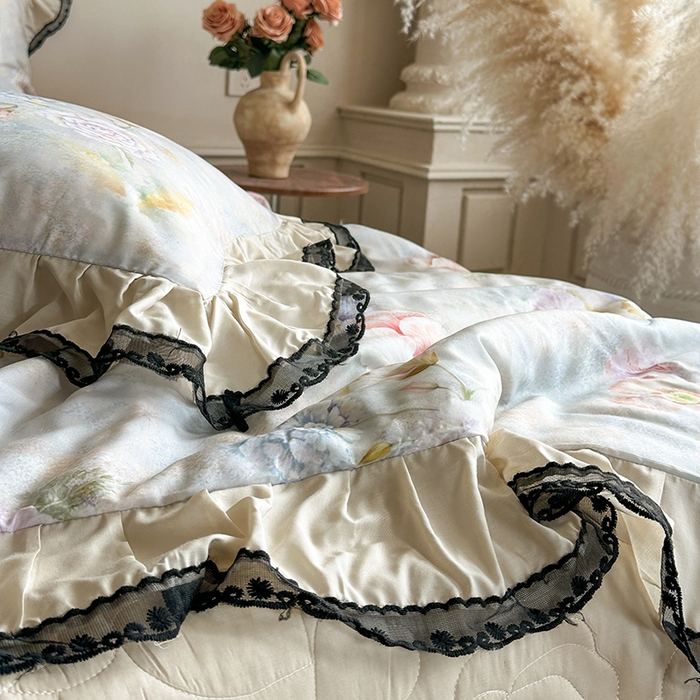 91家纺网 家纺一手货源 找家纺 网红馆（ck家纺） 2026春夏新款复古印花巴黎纱床盖夏凉被空调被夏被四件套 绚丽梦境 卡其