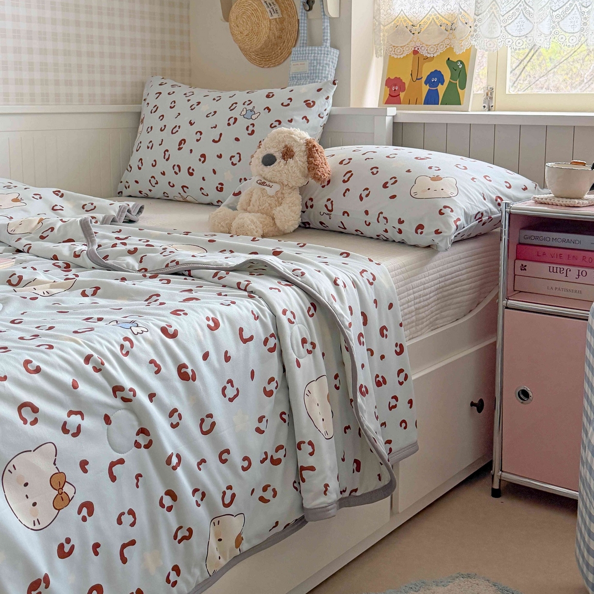 91家纺网 家纺一手货源 找家纺 觅糖家纺 2026新款针织云柔大豆夏被夏凉被空调被 豹纹猫咪蓝