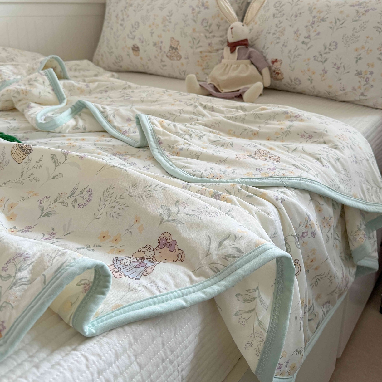 91家纺网 家纺一手货源 找家纺 觅糖家纺 2026新款针织云柔大豆夏被夏凉被空调被 风铃草