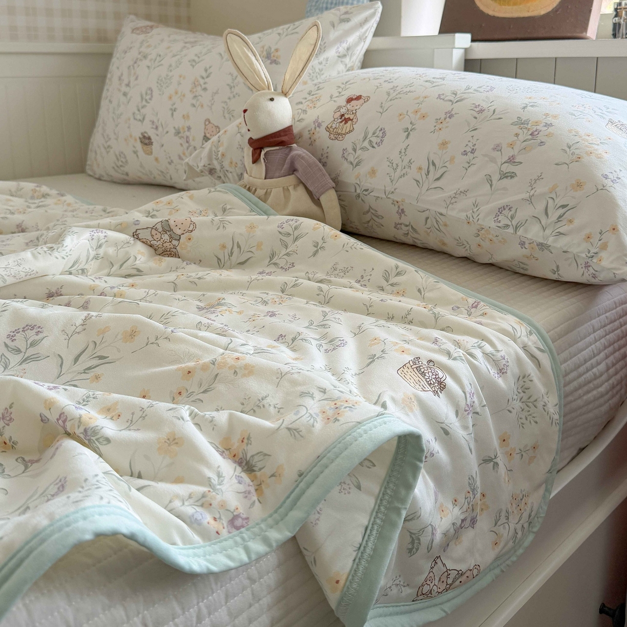 91家纺网 家纺一手货源 找家纺 觅糖家纺 2026新款针织云柔大豆夏被夏凉被空调被 风铃草