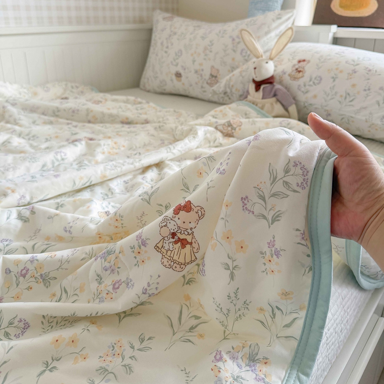 91家纺网 家纺一手货源 找家纺 觅糖家纺 2026新款针织云柔大豆夏被夏凉被空调被 风铃草