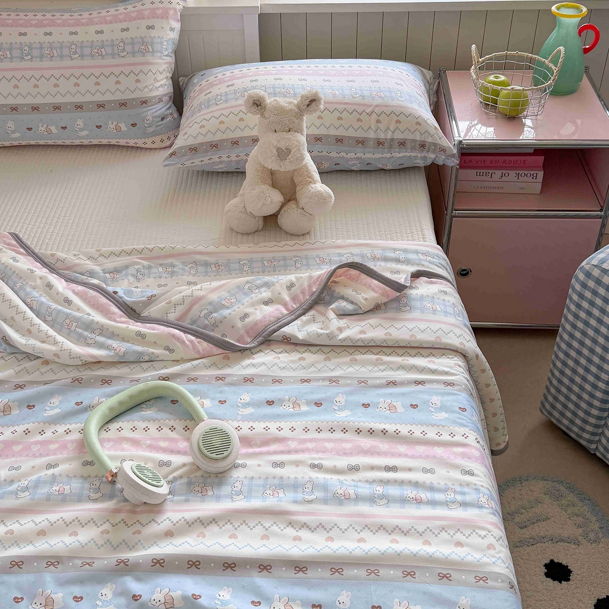 91家纺网 家纺一手货源 找家纺 觅糖家纺 2026新款针织云柔大豆夏被夏凉被空调被 奶糖兔