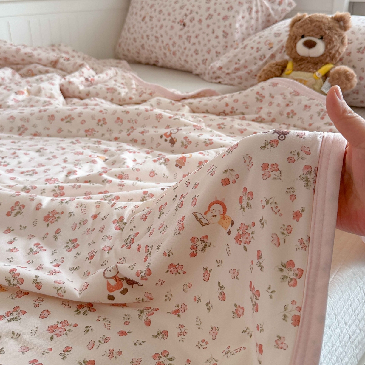 91家纺网 家纺一手货源 找家纺 觅糖家纺 2026新款针织云柔大豆夏被夏凉被空调被 田园萌兔