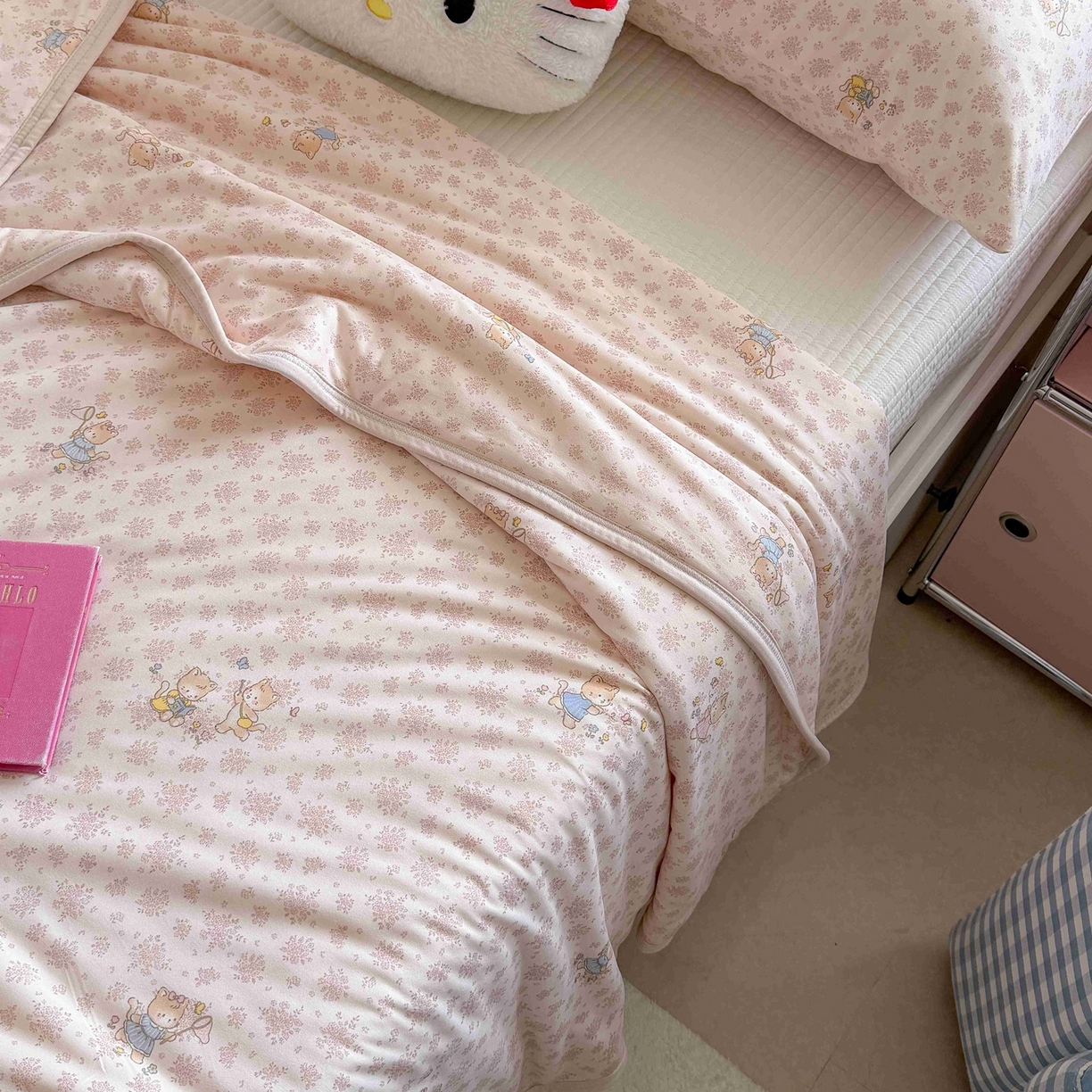 91家纺网 家纺一手货源 找家纺 觅糖家纺 2026新款针织云柔大豆夏被夏凉被空调被 童趣小猫