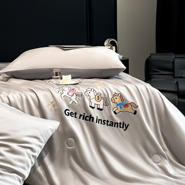 91家纺网 家纺一手货源 找家纺 利欧 2026新款水洗天丝刺绣夏被四件套-马上有钱 马上有钱-山灰+摩卡灰