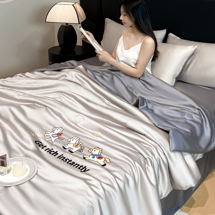 91家纺网 家纺一手货源 找家纺 利欧 2026新款水洗天丝刺绣夏被四件套-马上有钱 马上有钱-山灰+摩卡灰