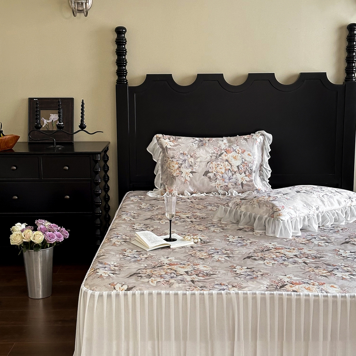 91家纺网 家纺一手货源 找家纺 JUICY 橘滋家纺 2026新款法式复古床裙冰丝席凉席席子 翡冷翠之梦