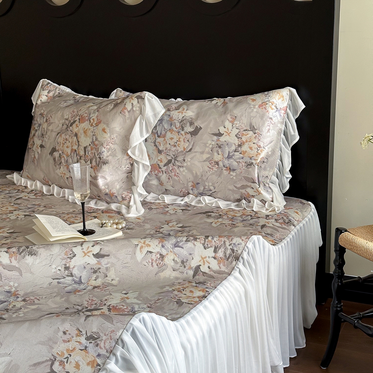 91家纺网 家纺一手货源 找家纺 JUICY 橘滋家纺 2026新款法式复古床裙冰丝席凉席席子 翡冷翠之梦