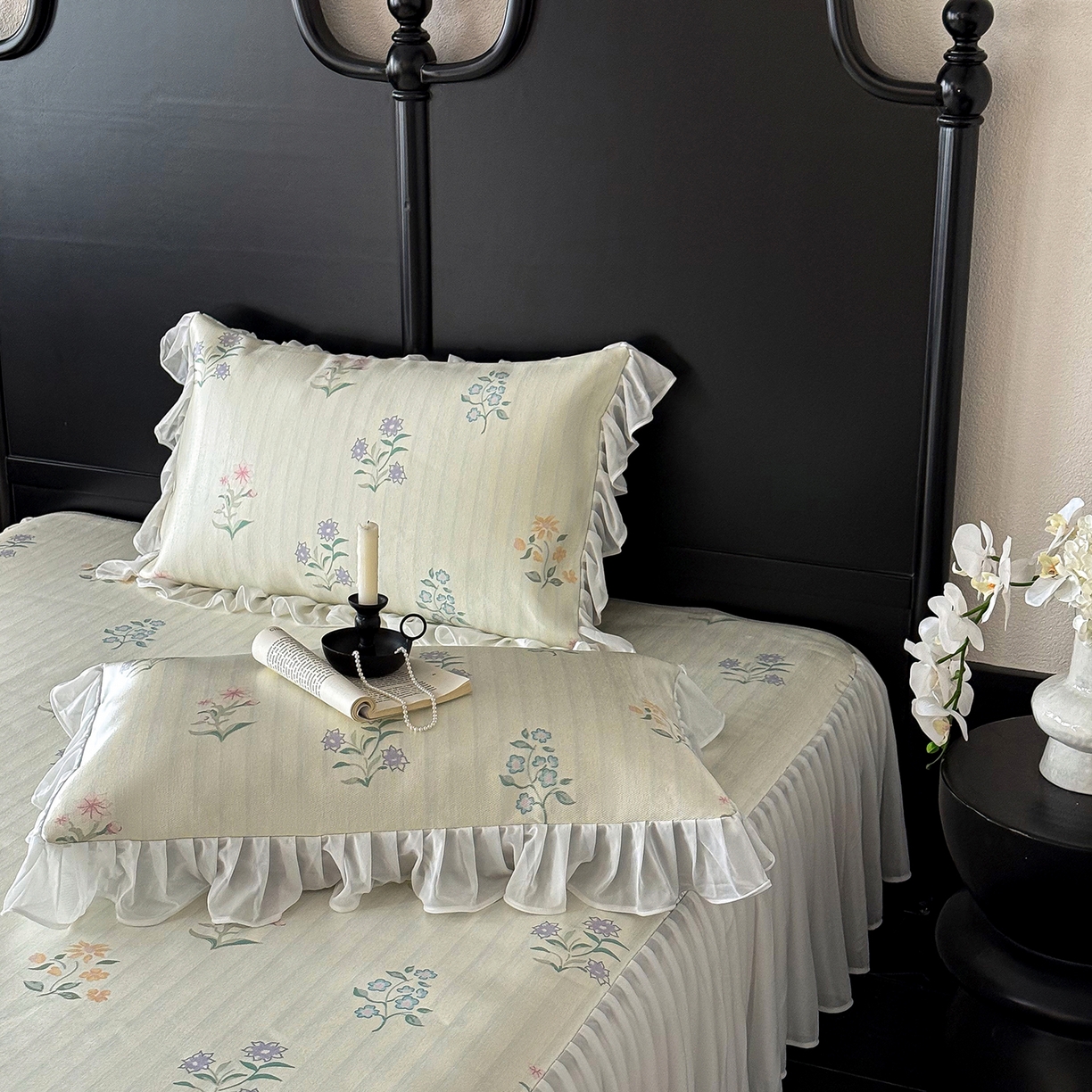 91家纺网 家纺一手货源 找家纺 JUICY 橘滋家纺 2026新款法式复古床裙冰丝席凉席席子 风之信笺