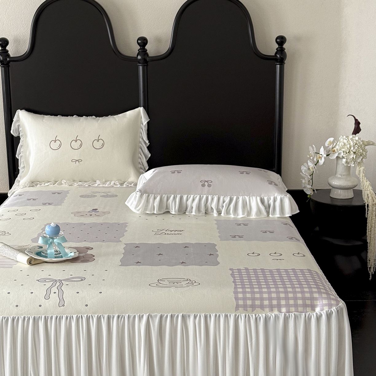 91家纺网 家纺一手货源 找家纺 JUICY 橘滋家纺 2026新款法式复古床裙冰丝席凉席席子 手作童话