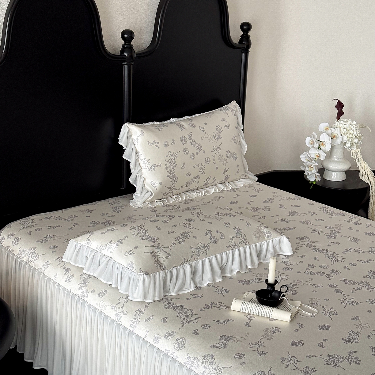 91家纺网 家纺一手货源 找家纺 JUICY 橘滋家纺 2026新款法式复古床裙冰丝席凉席席子 雾绘