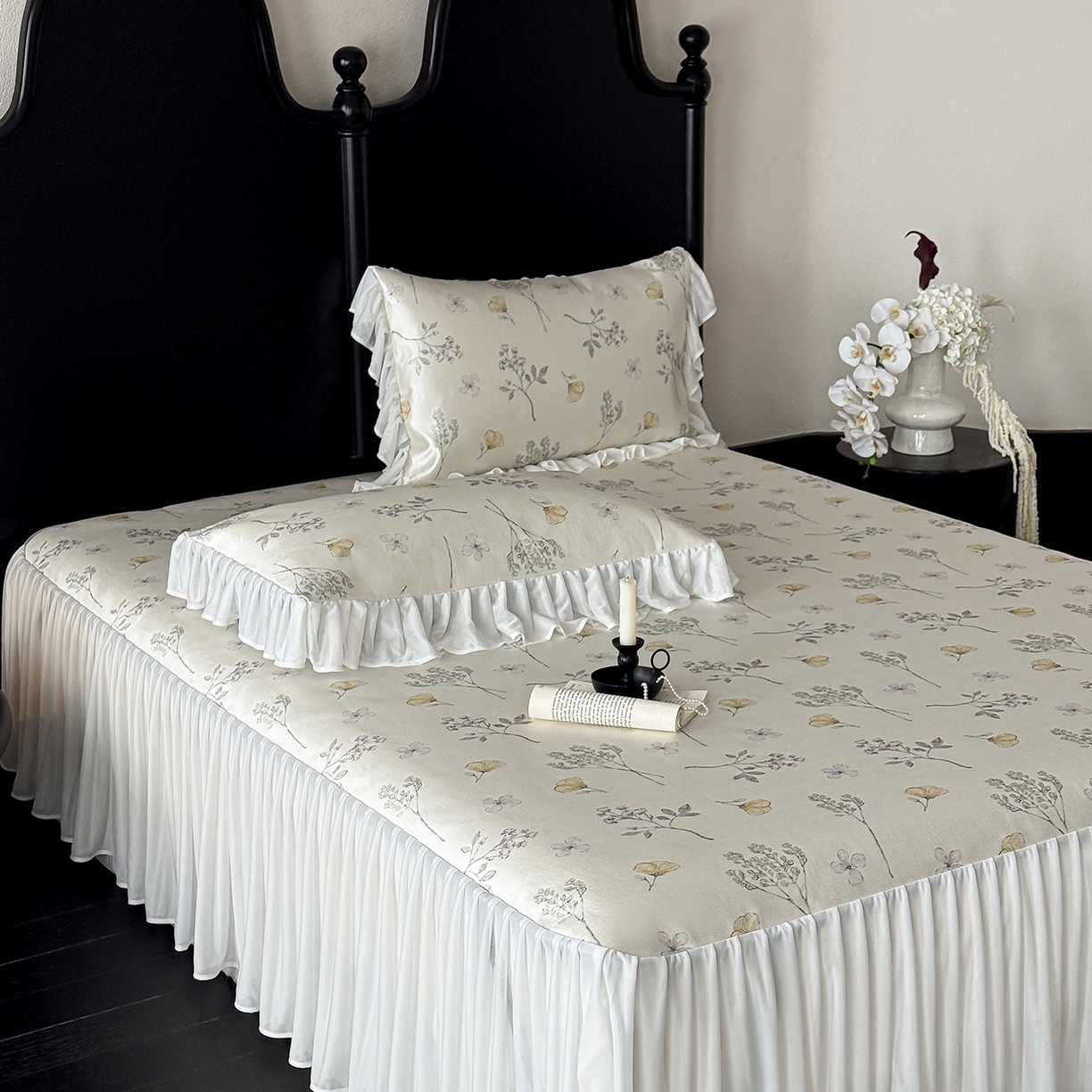 91家纺网 家纺一手货源 找家纺 JUICY 橘滋家纺 2026新款法式复古床裙冰丝席凉席席子 叶间小夜曲