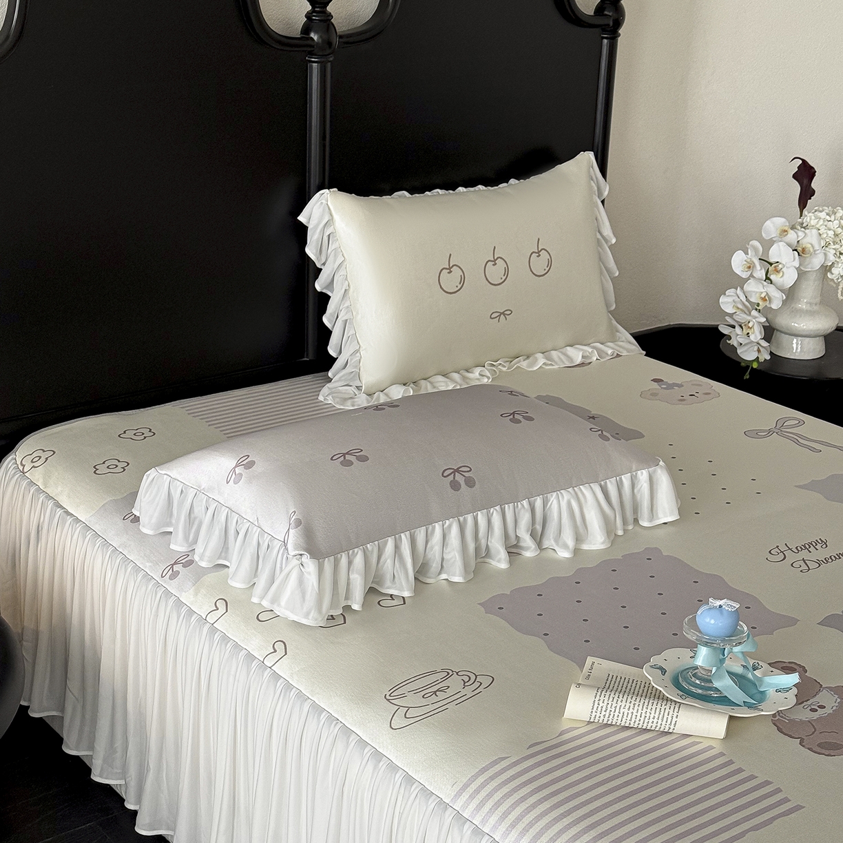 91家纺网 家纺一手货源 找家纺 JUICY 橘滋家纺 2026新款法式复古床裙冰丝席凉席席子 手作童话