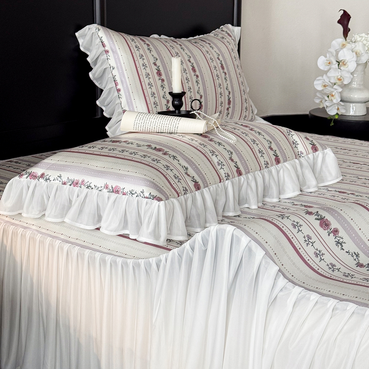 91家纺网 家纺一手货源 找家纺 JUICY 橘滋家纺 2026新款法式复古床裙冰丝席凉席席子 紫藤垂帘