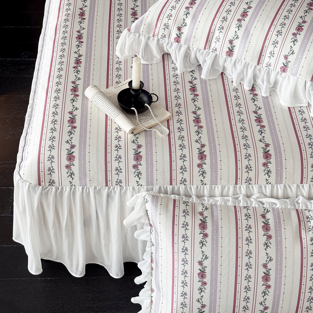 91家纺网 家纺一手货源 找家纺 JUICY 橘滋家纺 2026新款法式复古床裙冰丝席凉席席子 紫藤垂帘