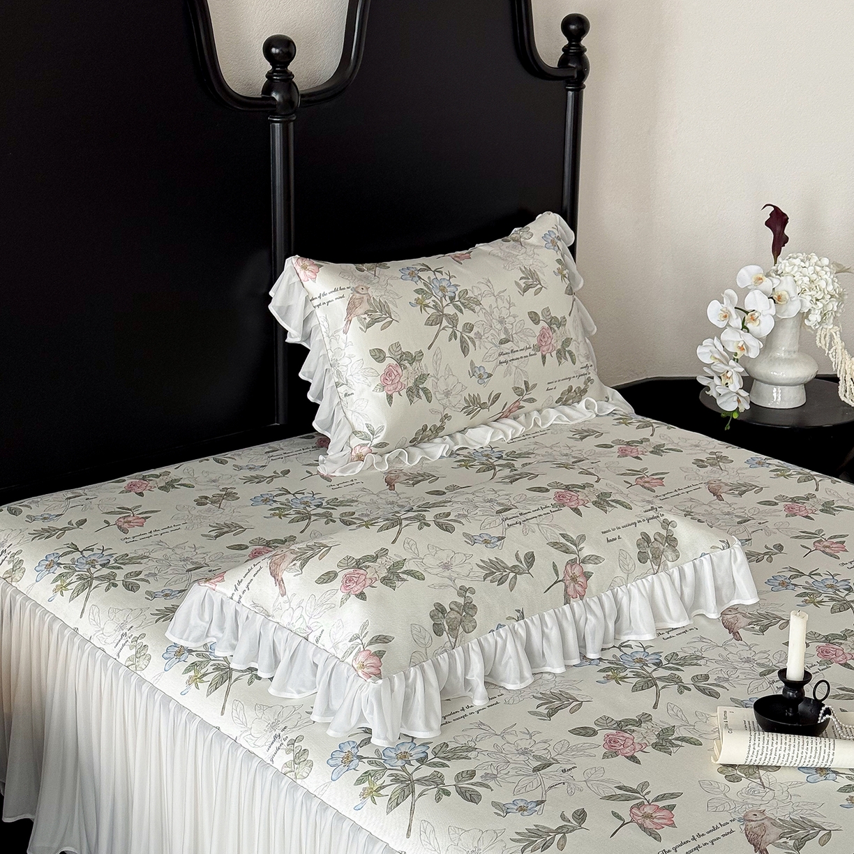 91家纺网 家纺一手货源 找家纺 JUICY 橘滋家纺 2026新款法式复古床裙冰丝席凉席席子 维多利亚花园手扎