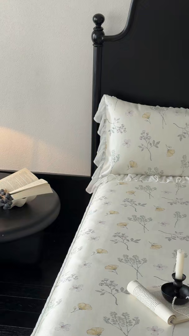 91家纺网 家纺一手货源 找家纺 JUICY 橘滋家纺 2026新款法式复古床裙冰丝席凉席席子 叶间小夜曲