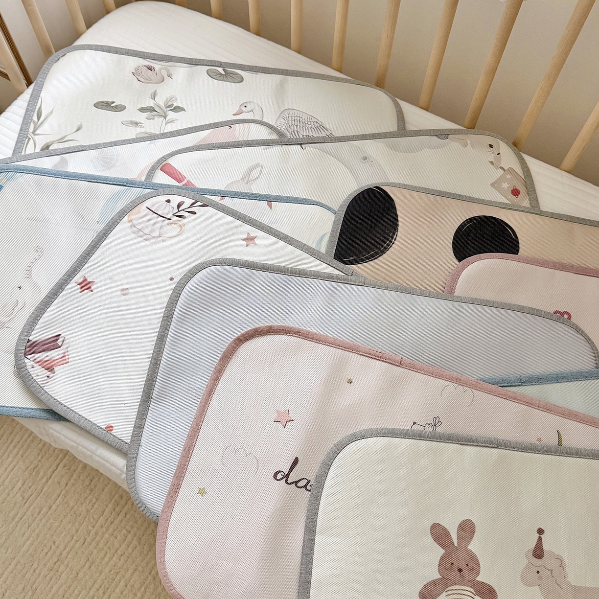 91家纺网 家纺一手货源 找家纺 （总）JUICY 橘滋家纺 2026新款A类北欧简约数码婴儿席幼儿园冰丝席凉席