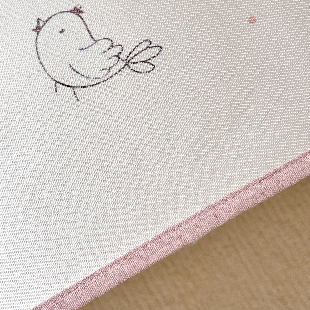 91家纺网 家纺一手货源 找家纺 JUICY 橘滋家纺 2026新款A类北欧简约数码印花婴童冰丝席凉席 芭蕾小兔