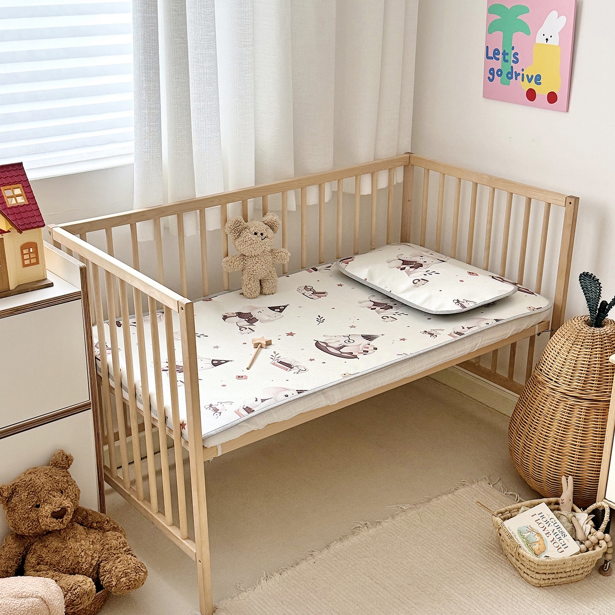 91家纺网 家纺一手货源 找家纺 JUICY 橘滋家纺 2026新款A类北欧简约数码印花婴童冰丝席凉席 蓬蓬象乐园