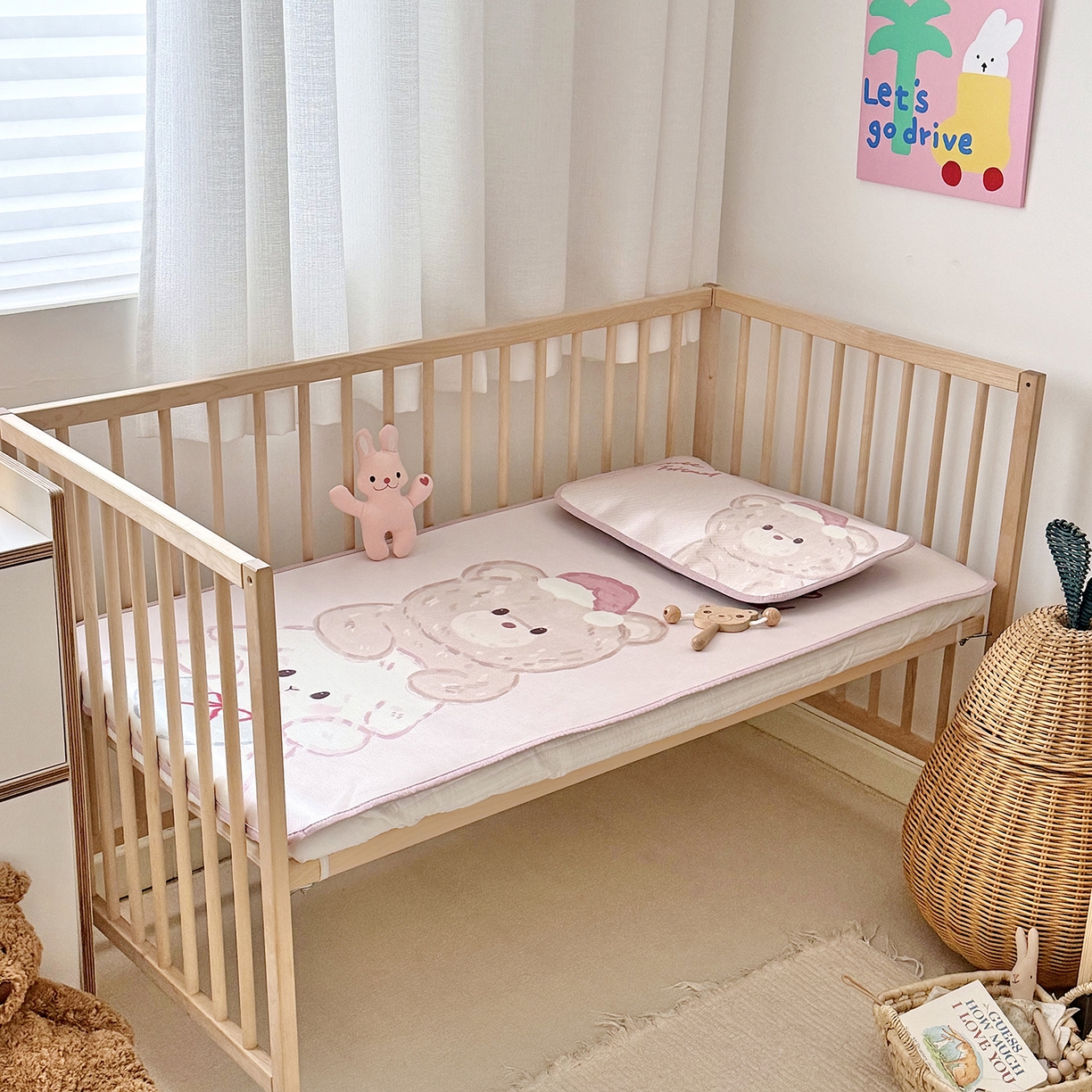 91家纺网 家纺一手货源 找家纺 JUICY 橘滋家纺 2026新款A类北欧简约数码印花婴童冰丝席凉席 叠叠乐园