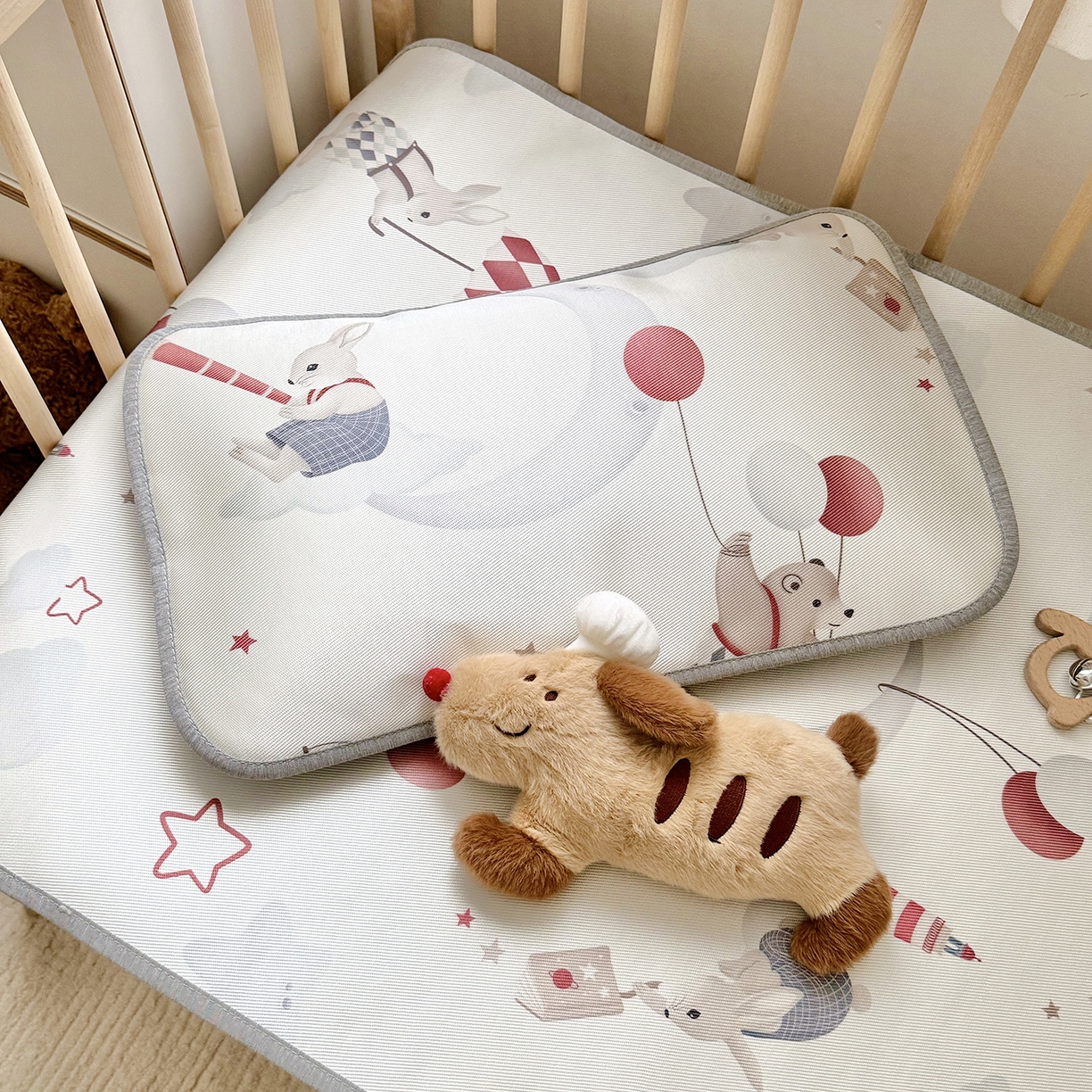 91家纺网 家纺一手货源 找家纺 JUICY 橘滋家纺 2026新款A类北欧简约数码印花婴童冰丝席凉席 天空之城