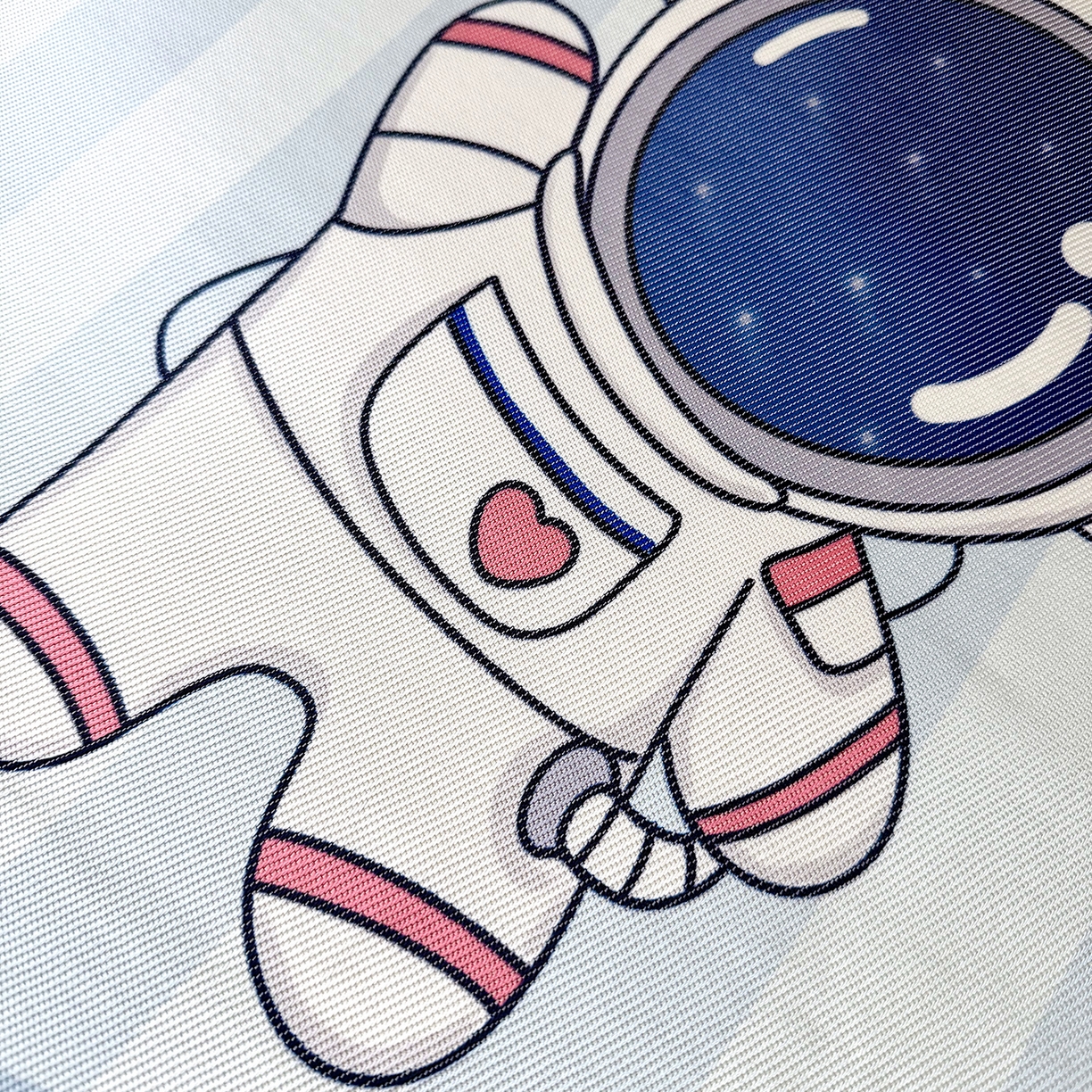 91家纺网 家纺一手货源 找家纺 JUICY 橘滋家纺 2026新款A类北欧简约数码印花婴童冰丝席凉席 遨游太空