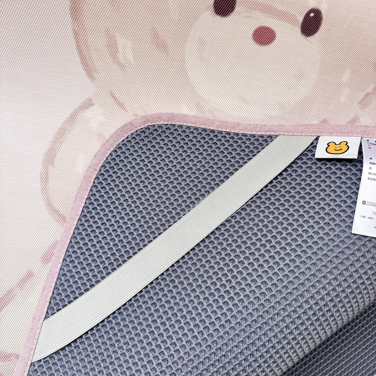 91家纺网 家纺一手货源 找家纺 JUICY 橘滋家纺 2026新款A类北欧简约数码印花婴童冰丝席凉席 叠叠乐园