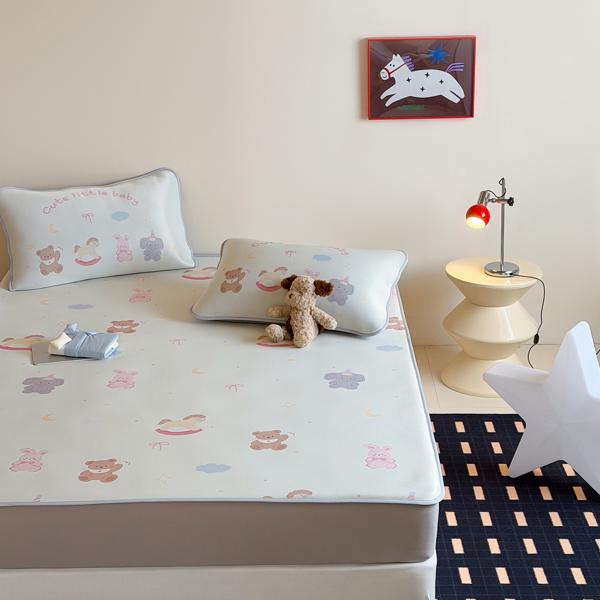 91家纺网 家纺一手货源 找家纺 JUICY 橘滋家纺 2026新款CoolAir沁氧数码印花冰感软凉席 动物寓言集-床笠款