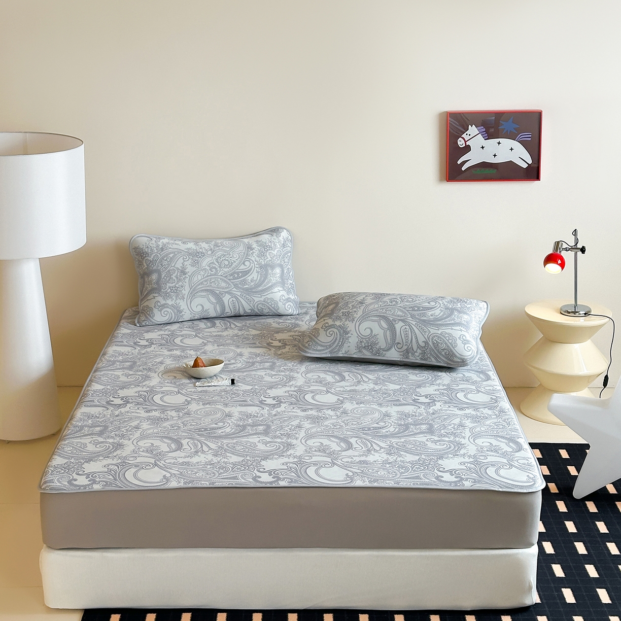 91家纺网 家纺一手货源 找家纺 JUICY 橘滋家纺 2026新款CoolAir沁氧数码印花冰感软凉席 佩斯利-床笠款