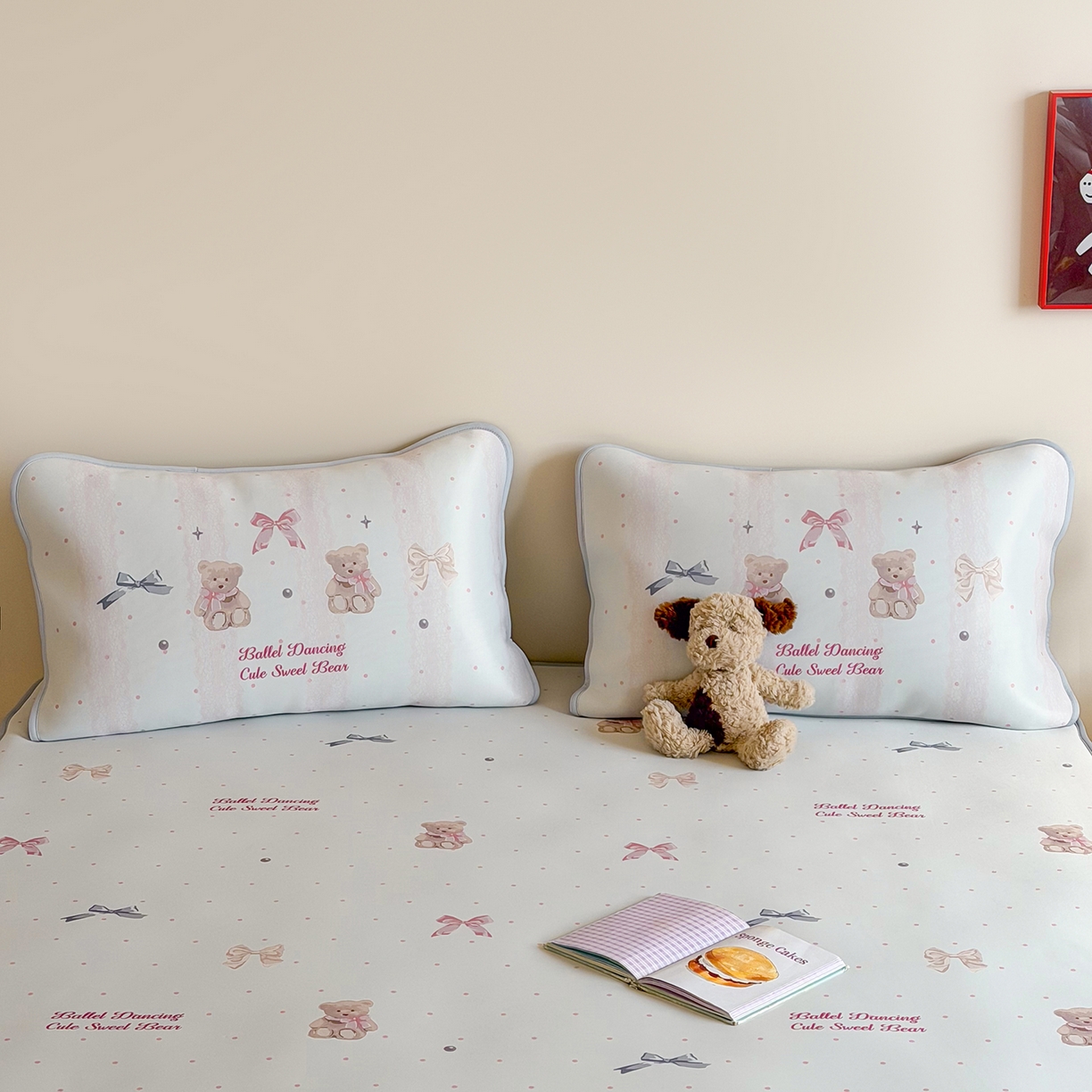 91家纺网 家纺一手货源 找家纺 JUICY 橘滋家纺 2026新款CoolAir沁氧数码印花冰感软凉席 珍珠小熊-平席款