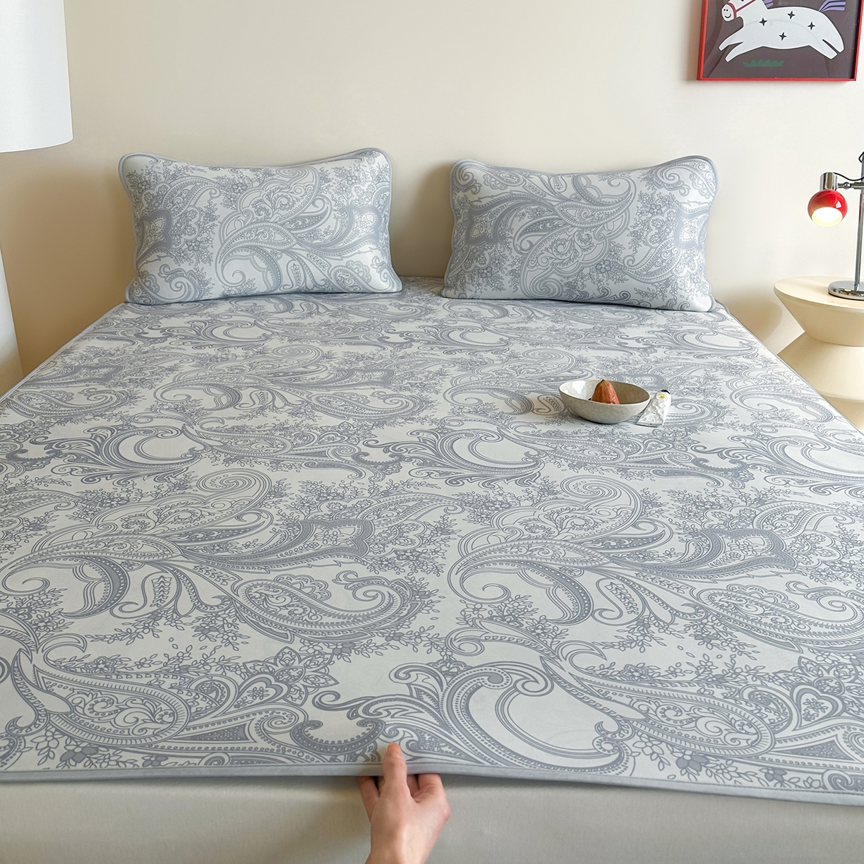 91家纺网 家纺一手货源 找家纺 JUICY 橘滋家纺 2026新款CoolAir沁氧数码印花冰感软凉席 佩斯利-平席款