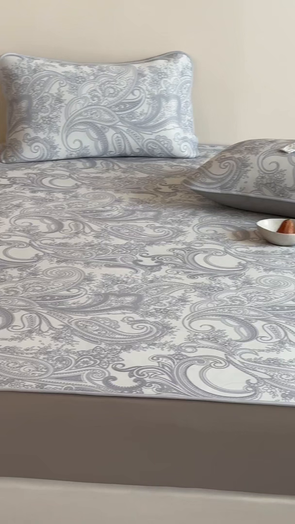 91家纺网 家纺一手货源 找家纺 JUICY 橘滋家纺 2026新款CoolAir沁氧数码印花冰感软凉席 佩斯利-床笠款