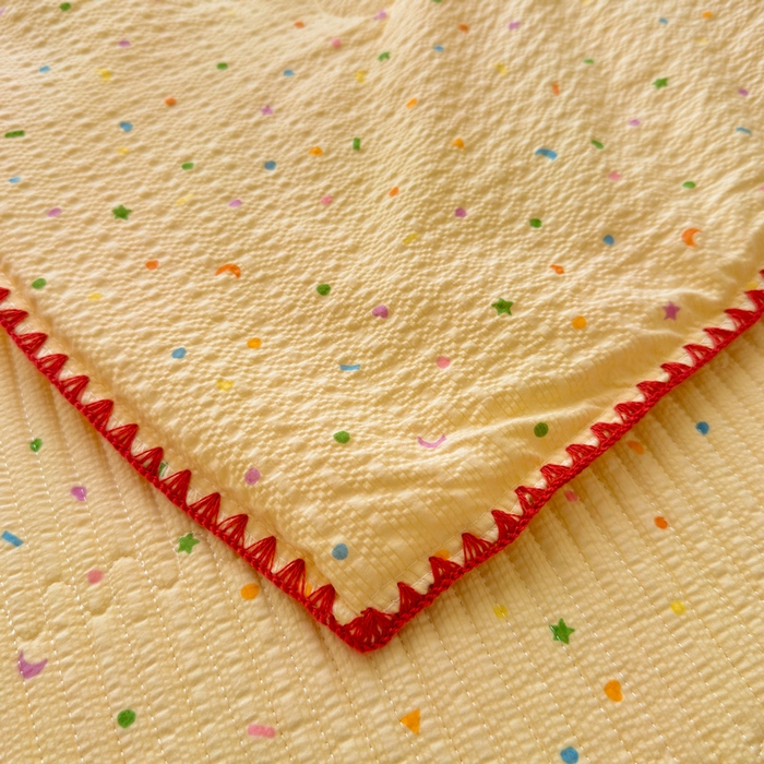 91家纺网 家纺一手货源 找家纺 梵朴 2026新款A类泡芙双层纱贝壳边床盖夏被四件套三角针夏凉被空调被 璀璨星空