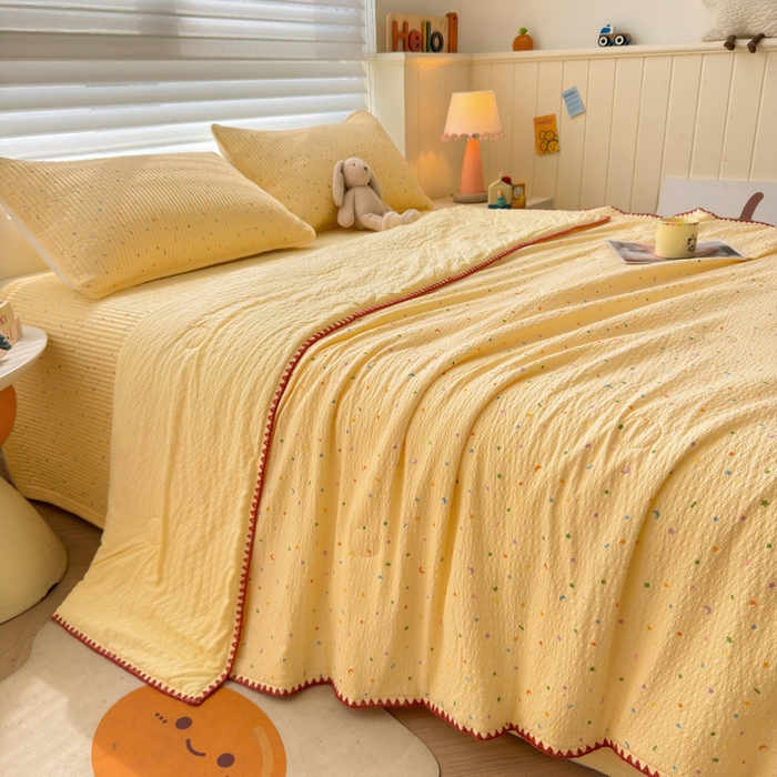 91家纺网 家纺一手货源 找家纺 梵朴 2026新款A类泡芙双层纱贝壳边床盖夏被四件套三角针夏凉被空调被 璀璨星空