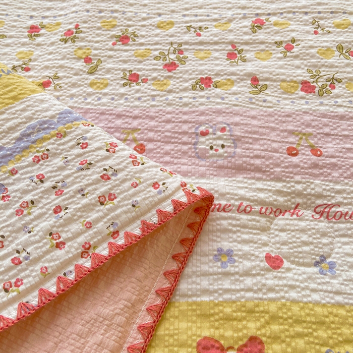 91家纺网 家纺一手货源 找家纺 梵朴 2026新款A类泡芙双层纱贝壳边床盖夏被四件套三角针夏凉被空调被 蝴蝶结小兔