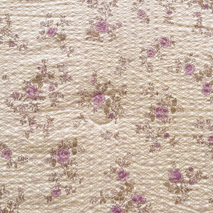 91家纺网 家纺一手货源 找家纺 梵朴 2026新款A类泡芙双层纱贝壳边床盖夏被四件套三角针夏凉被空调被 花季紫