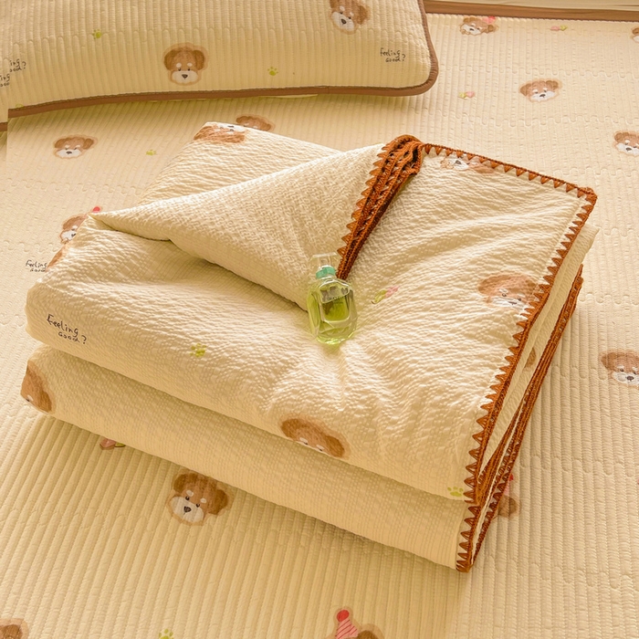 91家纺网 家纺一手货源 找家纺 梵朴 2026新款A类泡芙双层纱贝壳边床盖夏被四件套三角针夏凉被空调被 萌宠