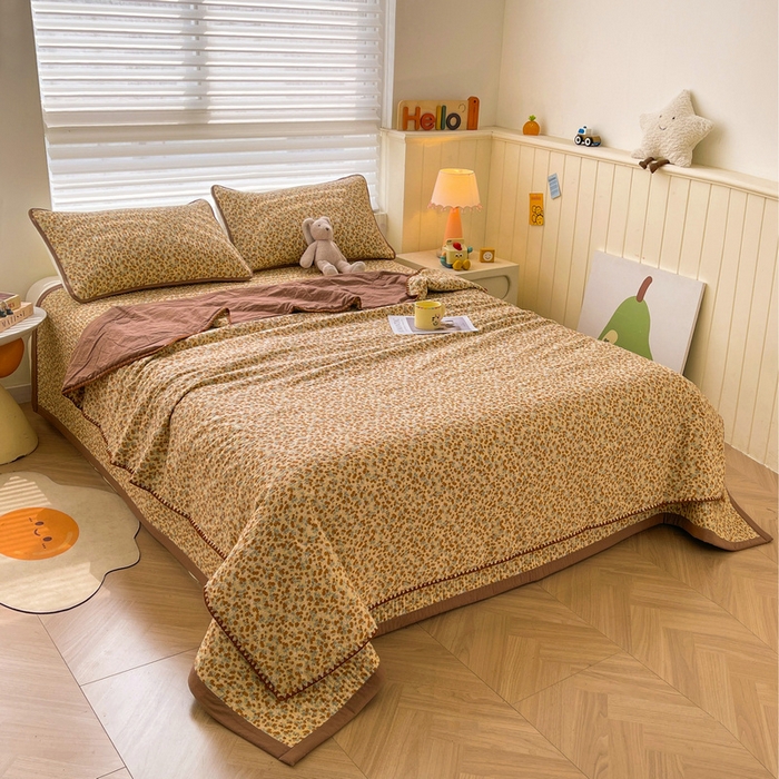 91家纺网 家纺一手货源 找家纺 梵朴 2026新款A类泡芙双层纱贝壳边床盖夏被四件套三角针夏凉被空调被 暖蔷枝