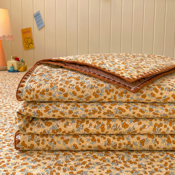 91家纺网 家纺一手货源 找家纺 梵朴 2026新款A类泡芙双层纱贝壳边床盖夏被四件套三角针夏凉被空调被 暖蔷枝