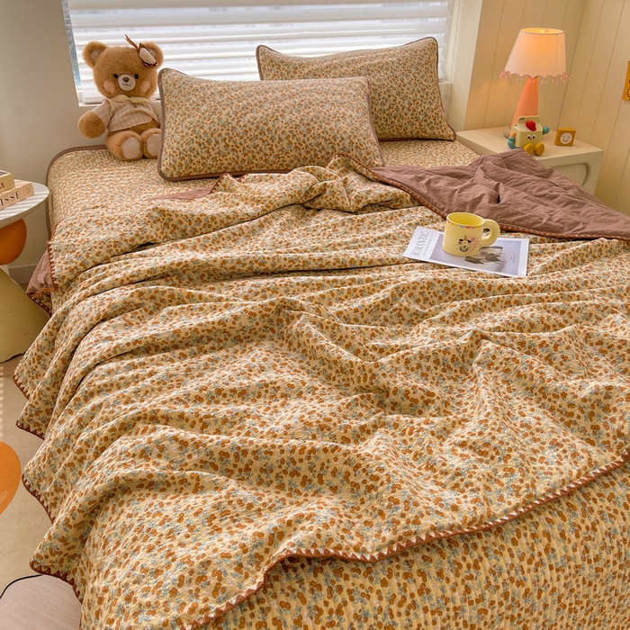 91家纺网 家纺一手货源 找家纺 梵朴 2026新款A类泡芙双层纱贝壳边床盖夏被四件套三角针夏凉被空调被 暖蔷枝