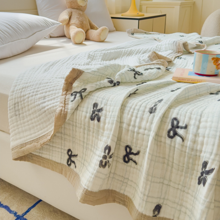 91家纺网 家纺一手货源 找家纺 乐家毛巾被（工厂自产自销） 2026新款全棉纯棉六层一体超柔泡泡纱多功能毯 蝴蝶结