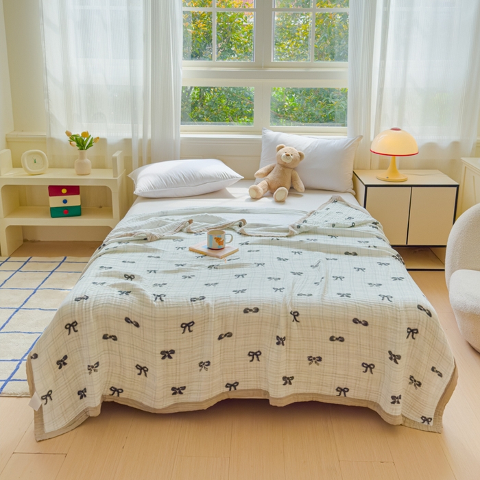 91家纺网 家纺一手货源 找家纺 乐家毛巾被（工厂自产自销） 2026新款全棉纯棉六层一体超柔泡泡纱多功能毯 蝴蝶结