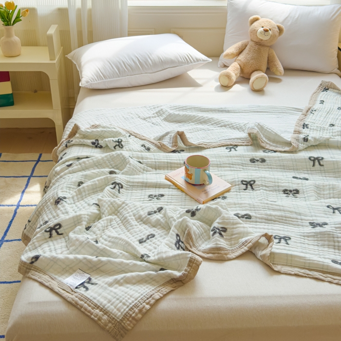 91家纺网 家纺一手货源 找家纺 乐家毛巾被（工厂自产自销） 2026新款全棉纯棉六层一体超柔泡泡纱多功能毯 蝴蝶结