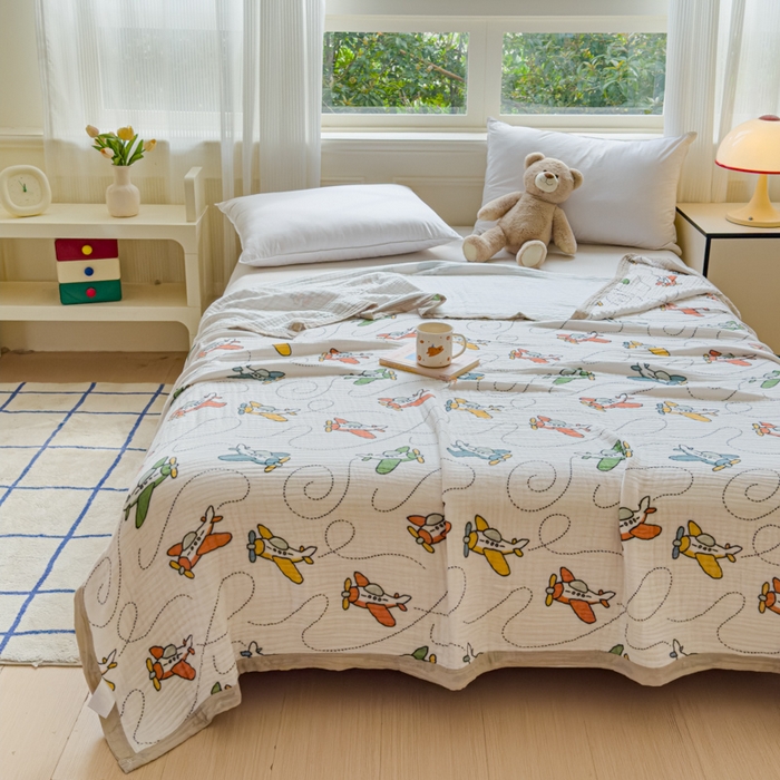 91家纺网 家纺一手货源 找家纺 乐家毛巾被（工厂自产自销） 2026新款全棉纯棉六层一体超柔泡泡纱多功能毯 卡通飞机