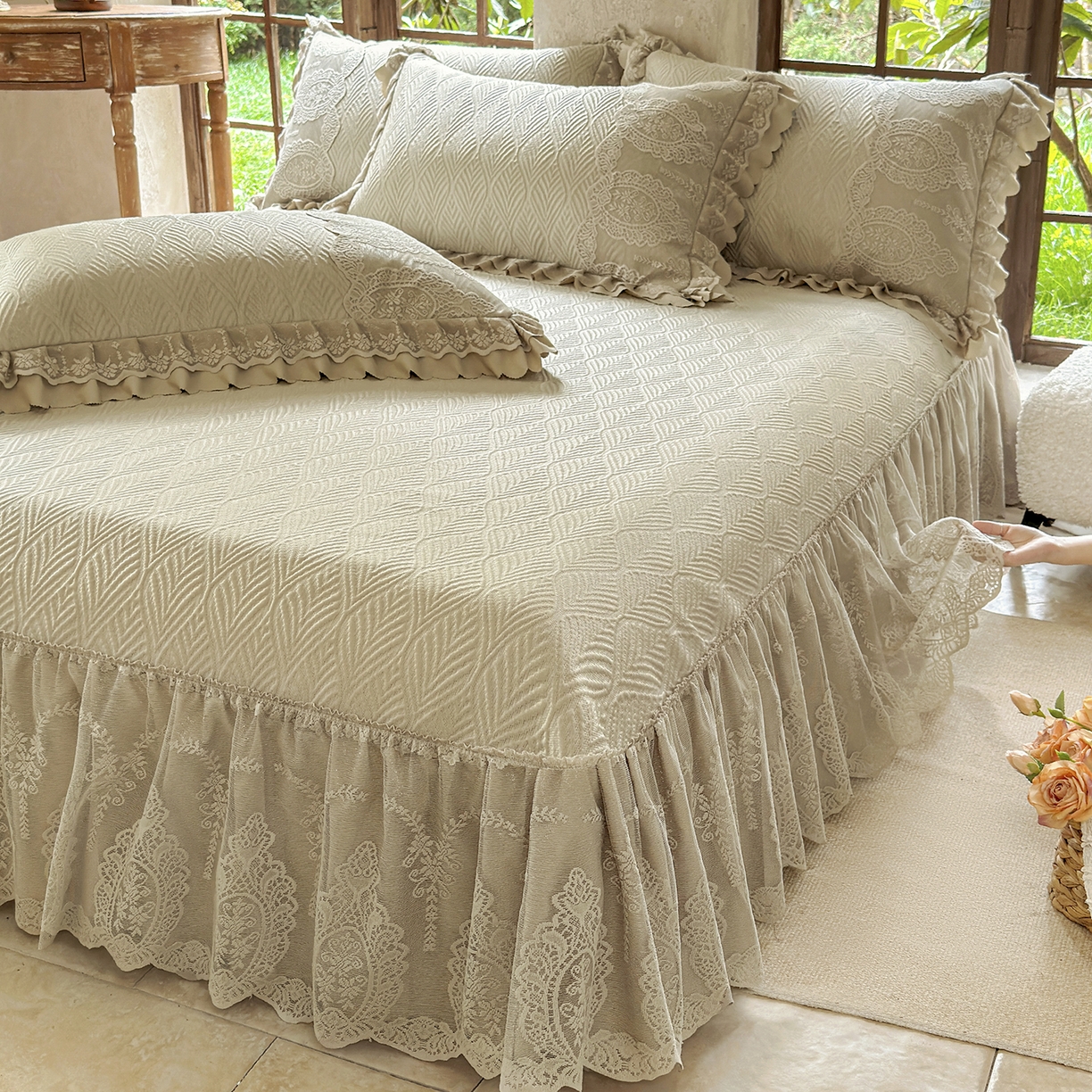 91家纺网 家纺一手货源 找家纺 乐朵家居 2026新款 梵希（复合）  凉席三件套+可配同色系空调被 卡其