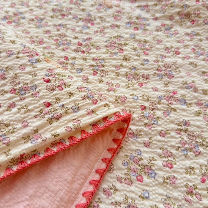 91家纺网 家纺一手货源 找家纺 梵朴 2026新款A类泡芙双层纱贝壳边床盖夏被四件套三角针夏凉被空调被 紫花免