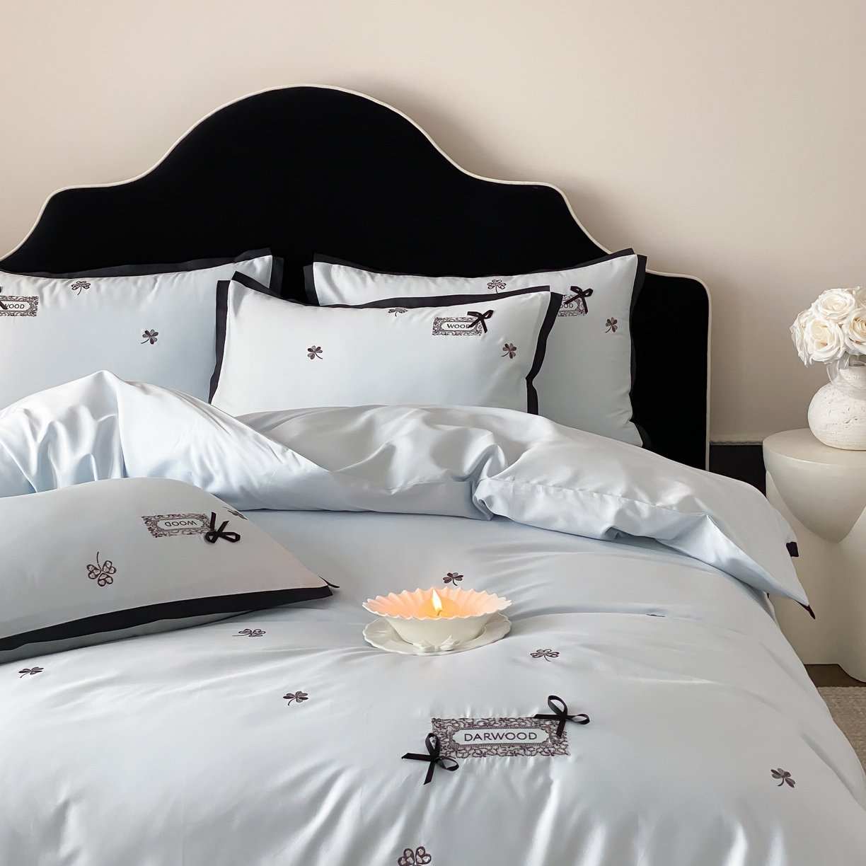 91家纺网 家纺一手货源 找家纺 佳汐蓝家纺 2026新款50S全棉纯棉轻奢工艺款精致刺绣四件套-幸运草系列 幸运草-浅水蓝