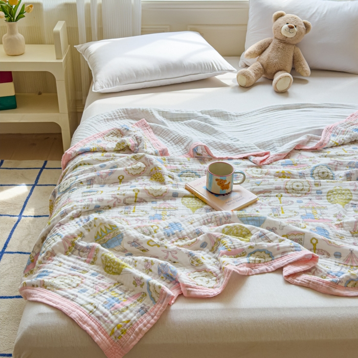 91家纺网 家纺一手货源 找家纺 乐家毛巾被（工厂自产自销） 2026新款全棉纯棉六层一体超柔泡泡纱多功能毯 游乐园